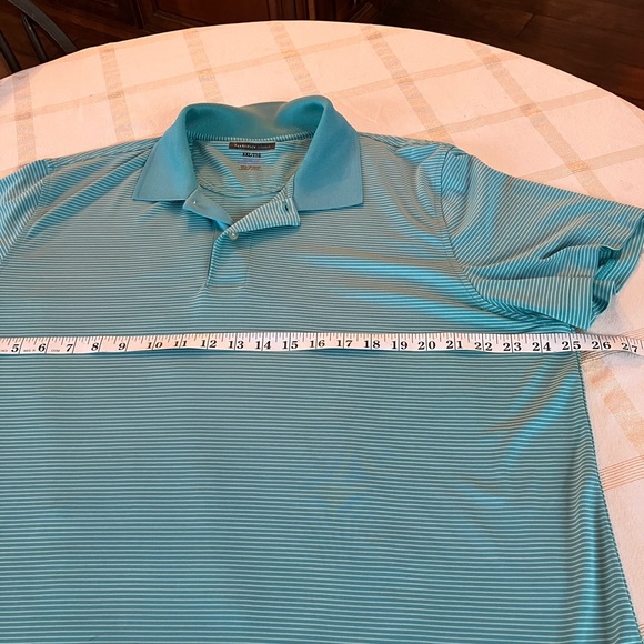 🔔2/$15 XXL VANHEUSEN STUDIO LIKE NEW SHORT SLEEVED BLUE & WHITE PIN STRIPE POLO - Picture 3 of 5